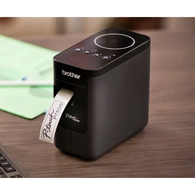 Brother PT-P750W WiFi Direct/USB címkenyomtató 3,5-24mm-es szalaghoz
